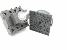 Eaton P1-32