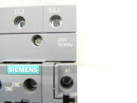 Siemens 3RT2045-1AL20 230 50/60Hz