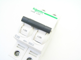 Schneider Electric A9F79220 iC60N C 20A