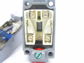 Square D B54A2