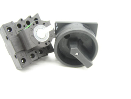 Eaton P1-32
