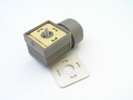 Magneetventiel connector