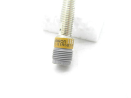 Omron TL-X1R5B1-P1E