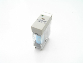 Omron G2R-2-SN 24V