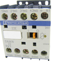 Telemecanique CA4KN22 BW3 24V DC