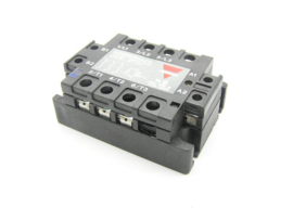 Carlo Gavazzi RZ4055HAP0