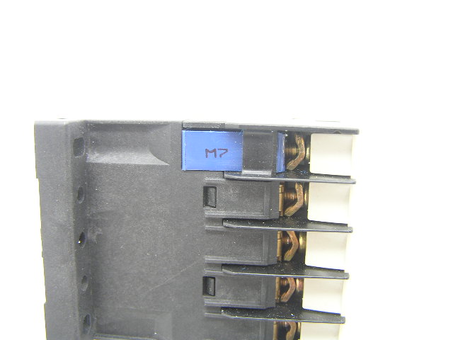 Telemecanique CA2KN31 220/230V 50/60Hz