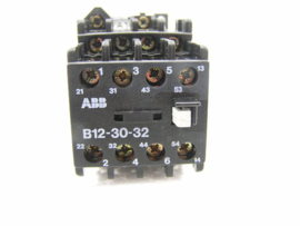 ABB B12-30-32 220/230V 50/60Hz