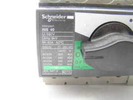 Schneider Electric INS 40