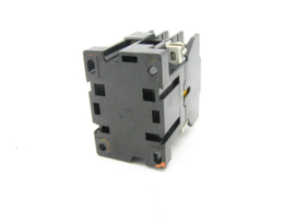 Telemecanique CA2 - DN131 110/120V 50/60Hz