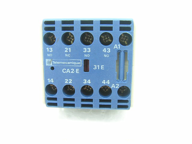 Telemecanique CA2-EN 131 24V 50/60Hz