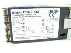 Omron E5CJ-Q2