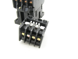ABB B25-30-10  220/240V 50/60Hz