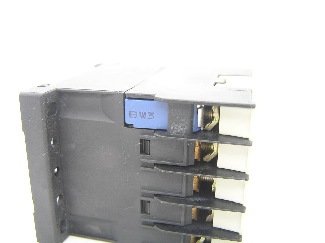 Telemecanique CA4KN40 24V DC