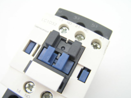Telemecanique LC1 D32 24V