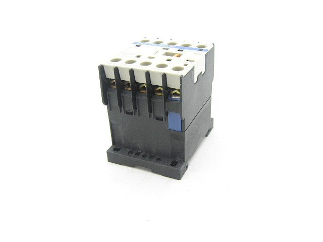 Telemecanique CA2KN31 220/230V 50/60Hz