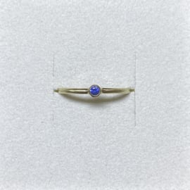 Ile d'Or 14kt gold ring Colette, sapphire 2,5 mm