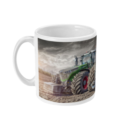 Mok met Fendt trekker