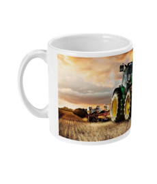 Mok met John Deere tractor