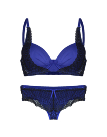 FINE WOMAN® Cup C - C121 Beha Set blauw