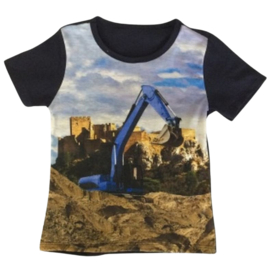 Jongens shirt met blauwe graafmachine