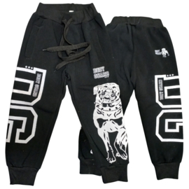 Zwarte joggingbroek met hond