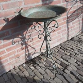VOGELDRINKBAKJE OP POOT