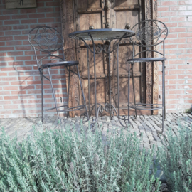TUINSET 2 BARSTOELEN EN TAFEL