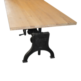 EETAFEL HUPE/EIKEN BLAD