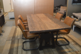 Eettafel Florida met oud blad (AANBIEDING)