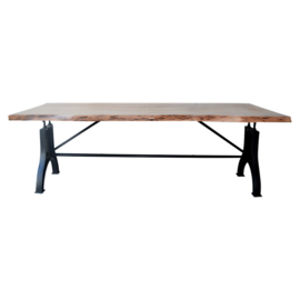 Eetafel Hupe met acacia blad boomkant