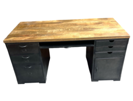 Bureau Tim
