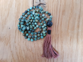 African Turquoise Mala Ketting