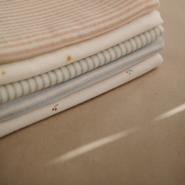 Hydrofiele Swaddle Blanket | 100% Organic Cotton (Sage Stripes)