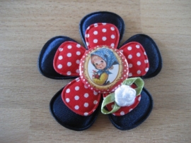 Broche 7