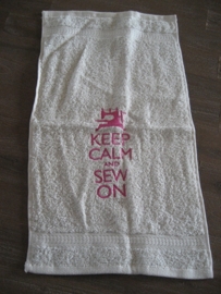 Gastendoek Keep Calm and Sew On