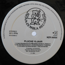 Pluche – 10 Jaar (1x LP, Box)