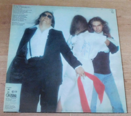 Meat Loaf – Bat Out Of Hell