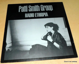 Patti Smith Group - Radio Ethiopia