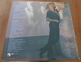 Olivia Newton-John – Totally Hot