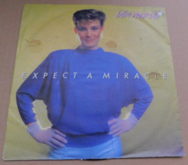 Bibi Martin – Expect A Miracle