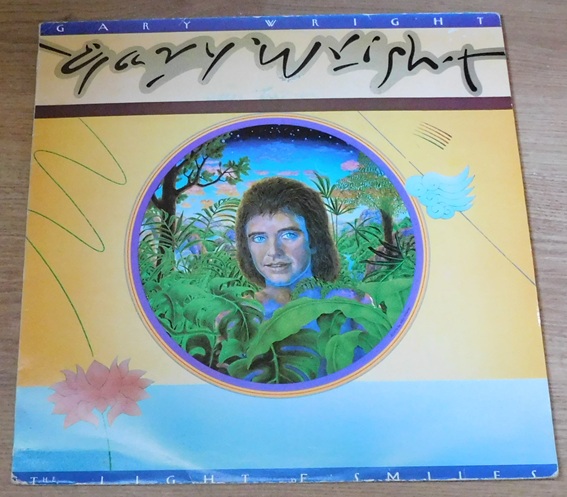 Gary Wright – The Light Of Smiles