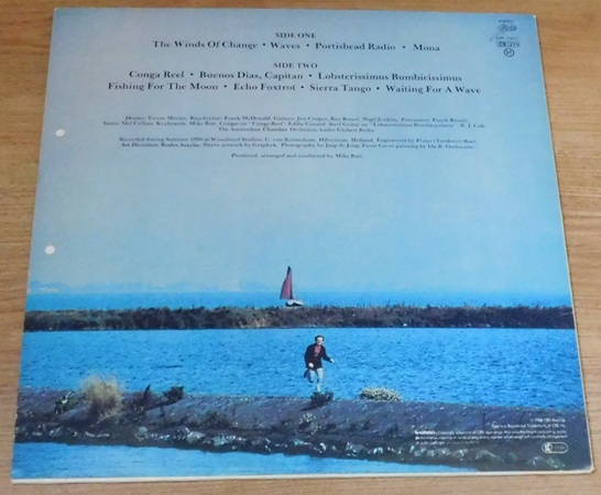 Mike Batt – Waves