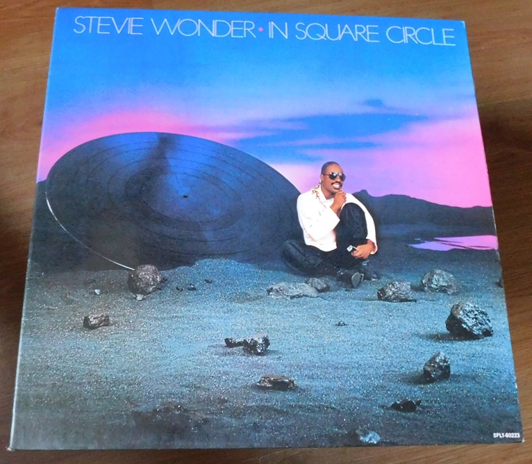 Stevie Wonder – In Square Circle