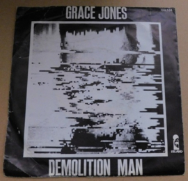 Grace Jones – I've Seen That Face Before