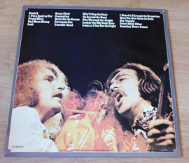 Creedence Clearwater Revival Featuring John Fogerty – Chronicle (The 20 Greatest Hits)