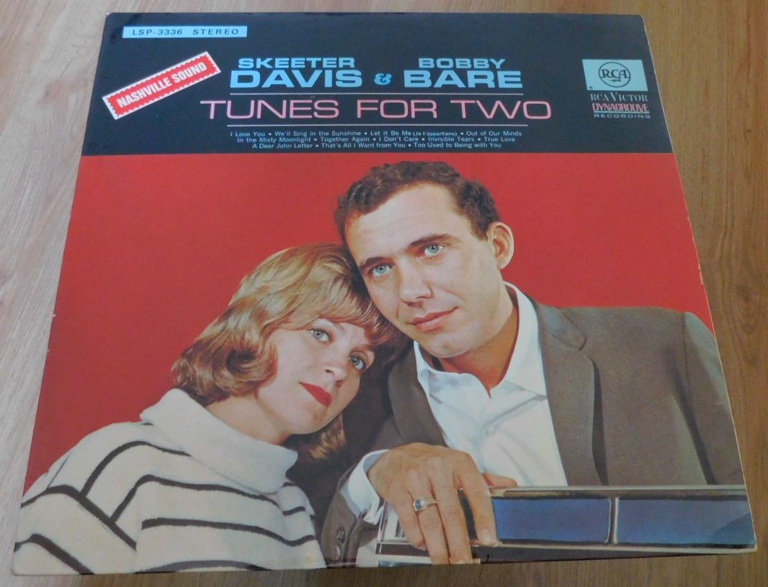 Skeeter Davis & Bobby Bare – Tunes For Two