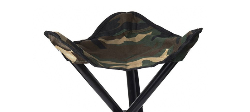 Zusammenklappbarer Hocker 3 Beine, 100% Polyester.
