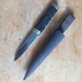 Schots kousmes Sgian Dubh