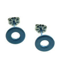 Titanium oorstekers open cirkel blauw